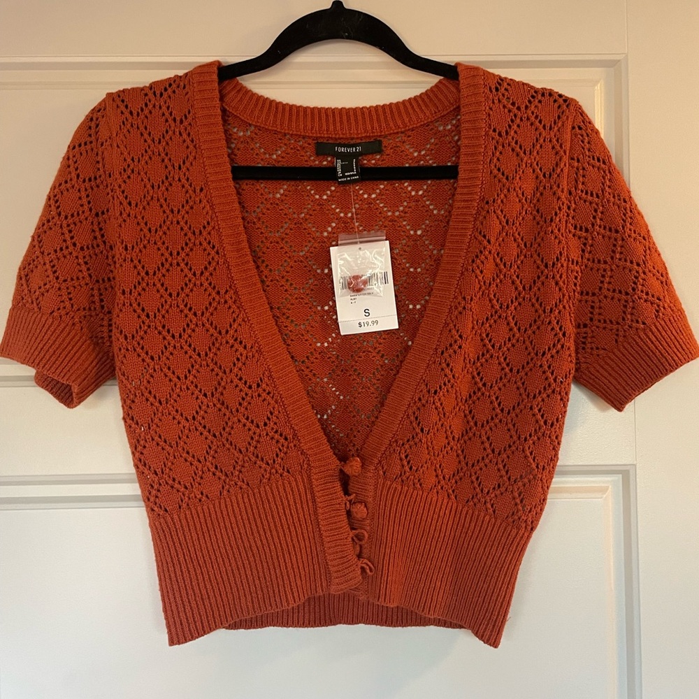 Cropped knit sweater